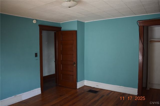 704 Maple Avenue, Elmira City, NY 14904