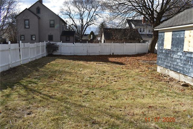 704 Maple Avenue, Elmira City, NY 14904