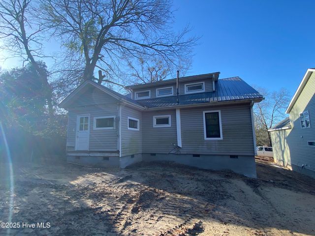 404 Summit Street, Aberdeen, NC 28315