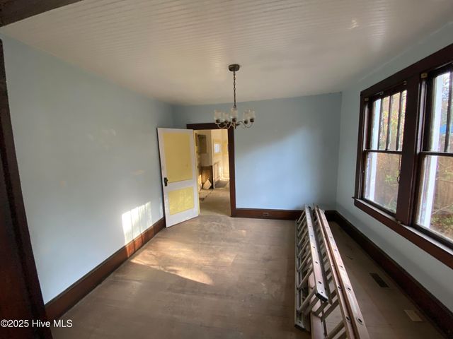 404 Summit Street, Aberdeen, NC 28315