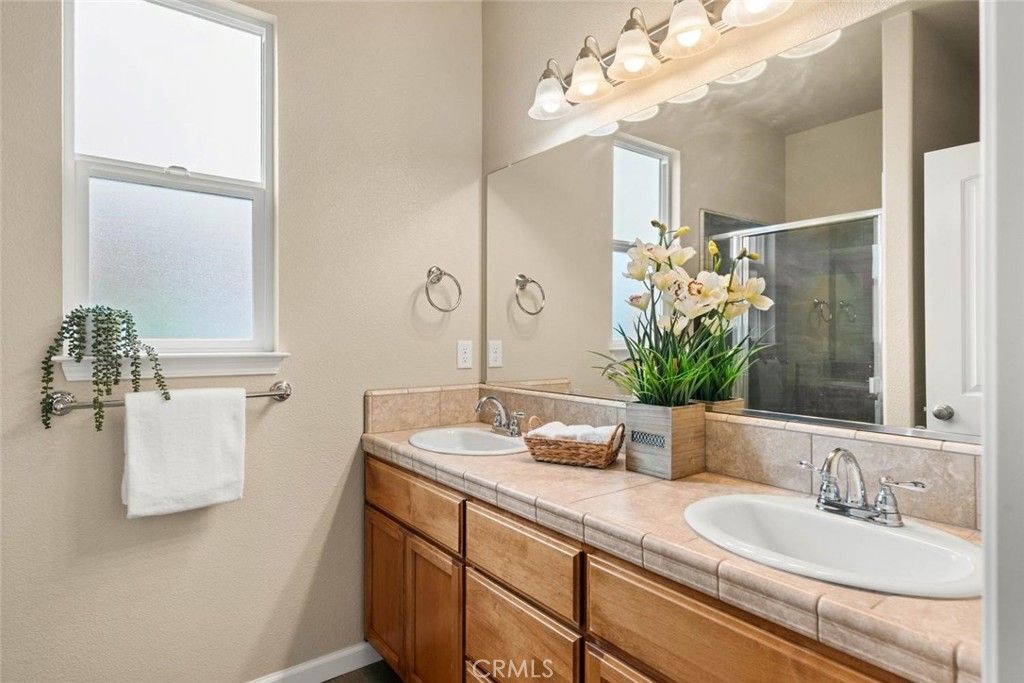 Image 17 of property listing at 1 Kayla Marie Court, Chico, CA 95973