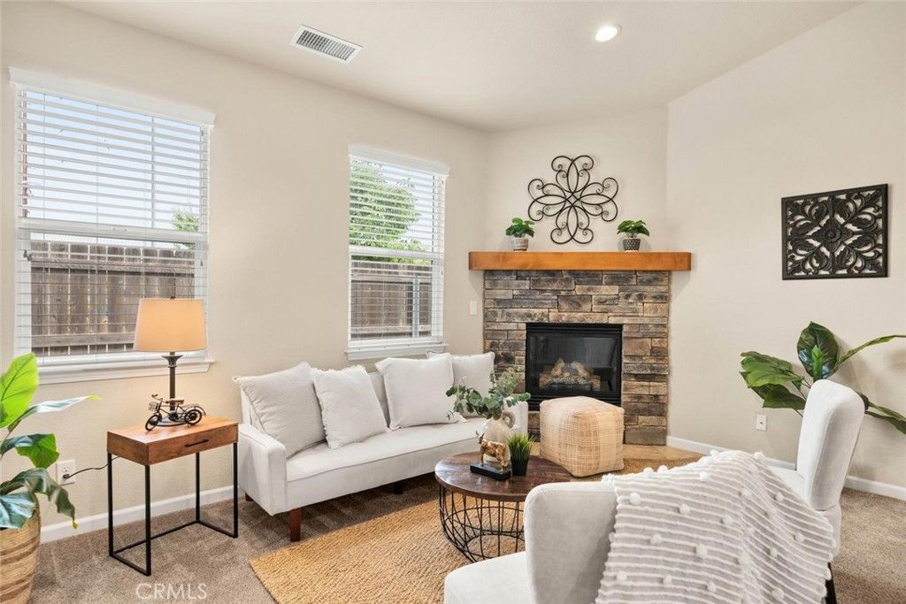 Image 3 of property listing at 1 Kayla Marie Court, Chico, CA 95973