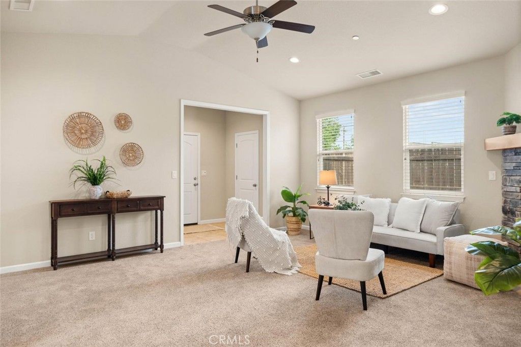 Image 5 of property listing at 1 Kayla Marie Court, Chico, CA 95973