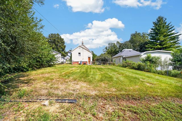 3010 3rd Street, Des Moines, IA 50313