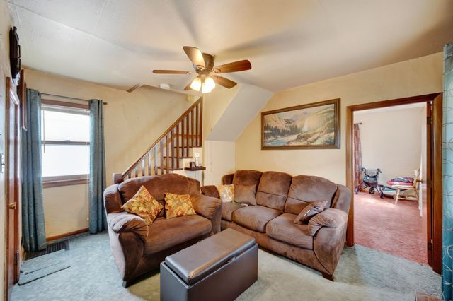 3010 3rd Street, Des Moines, IA 50313
