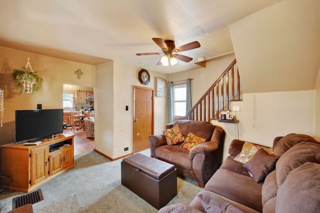 3010 3rd Street, Des Moines, IA 50313