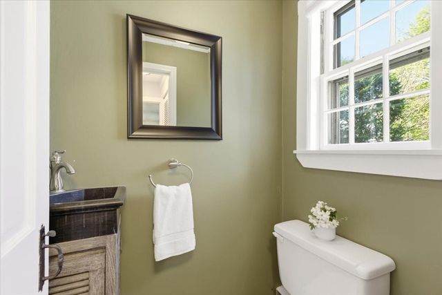 57 Pound St, Medfield, MA 02052