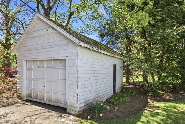 57 Pound St, Medfield, MA 02052