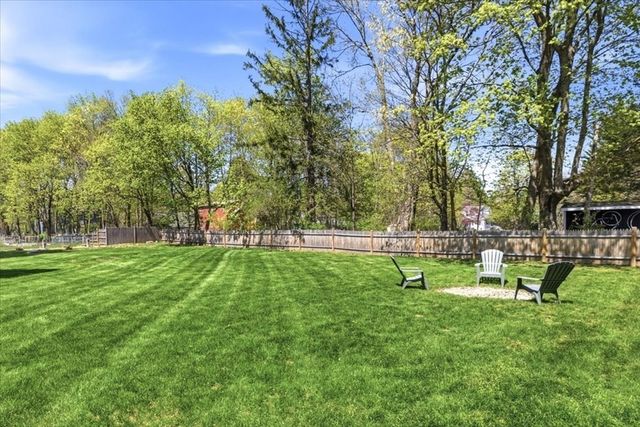 57 Pound St, Medfield, MA 02052