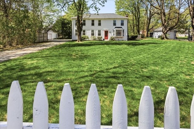 57 Pound St, Medfield, MA 02052