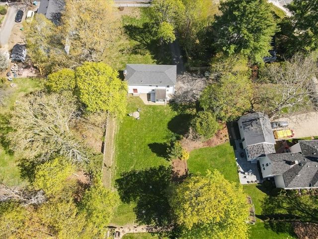 57 Pound St, Medfield, MA 02052