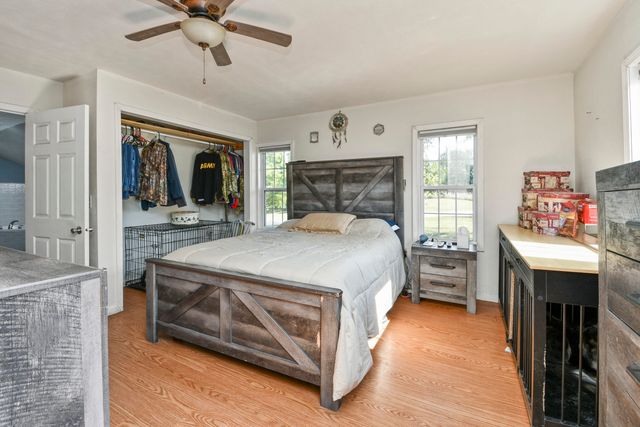 1477 Bell Ford Road, Marshfield, MO 65706