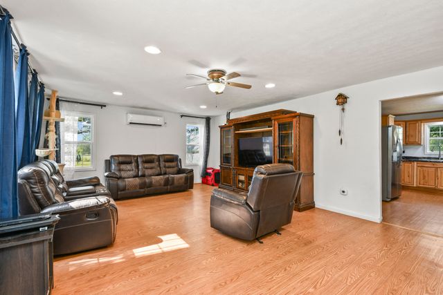 1477 Bell Ford Road, Marshfield, MO 65706