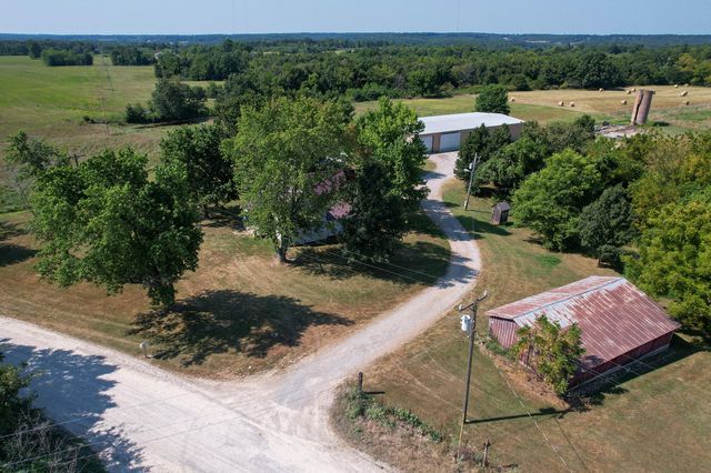 1477 Bell Ford Road, Marshfield, MO 65706