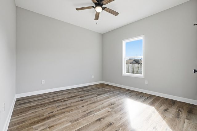 313 Thornbird Loop, Enterprise, AL 36330