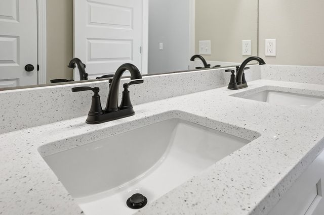 313 Thornbird Loop, Enterprise, AL 36330