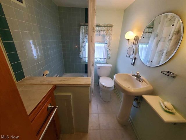 4616 Monticello Boulevard, South Euclid, OH 44143