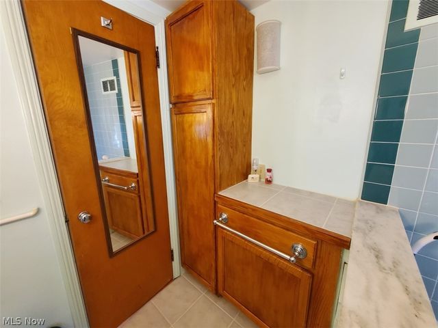 4616 Monticello Boulevard, South Euclid, OH 44143