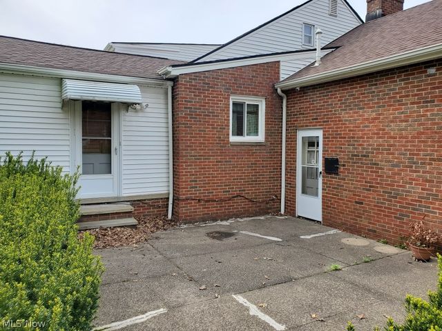 4616 Monticello Boulevard, South Euclid, OH 44143