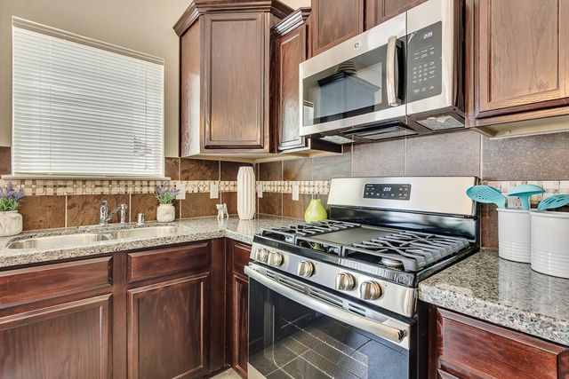 14321 Tobe Davis Drive, Horizon City, TX 79928