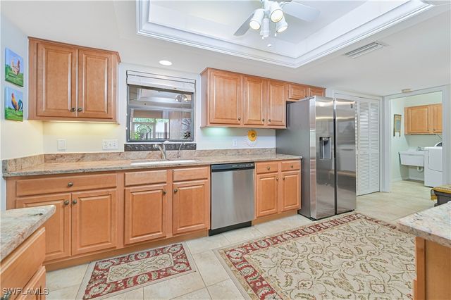 5690 Arvine CIR, Fort Myers, FL 33919