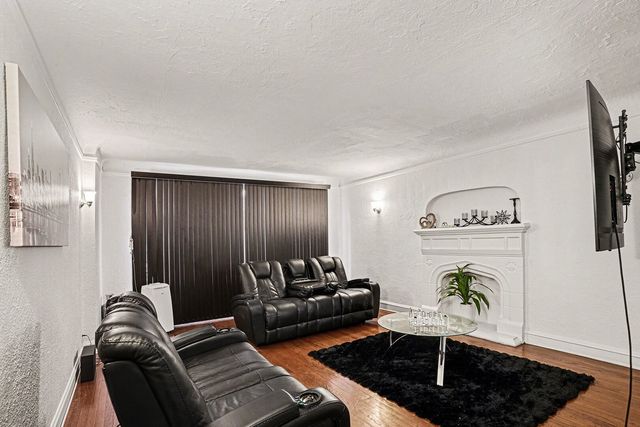 9047 S LAFLIN Street, Chicago, IL 60620