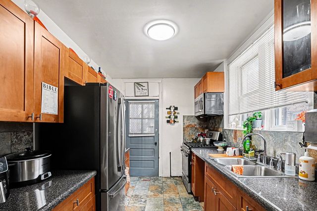 9047 S LAFLIN Street, Chicago, IL 60620