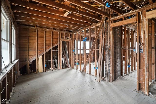 762 E 42nd Street, Indianapolis, IN 46205