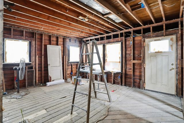 762 E 42nd Street, Indianapolis, IN 46205