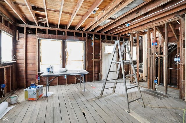 762 E 42nd Street, Indianapolis, IN 46205