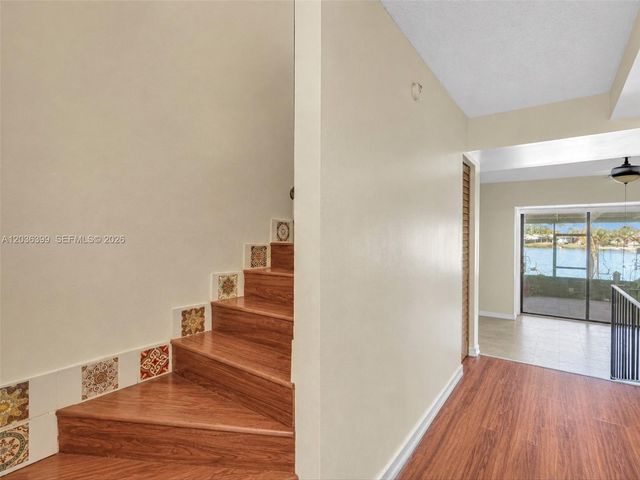 8902 Palm Tree Lane 8902, Pembroke Pines, FL 33024
