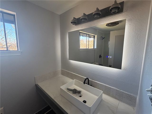 5721 Tanglewood Dr, Corpus Christi, TX 78412