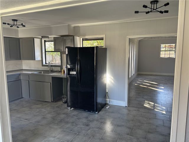 5721 Tanglewood Dr, Corpus Christi, TX 78412