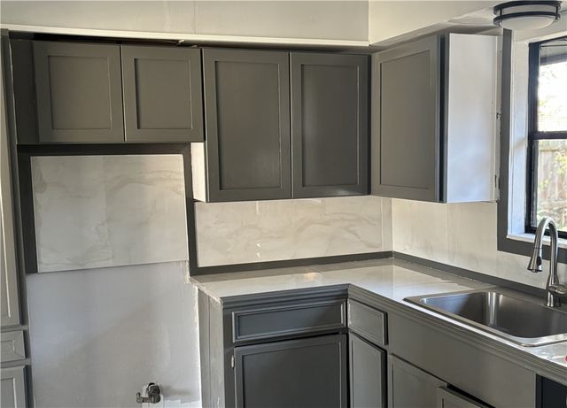 5721 Tanglewood Dr, Corpus Christi, TX 78412