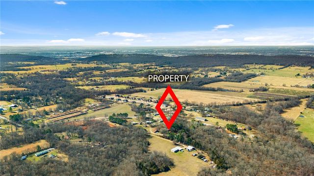 4426 Reed Avenue, Lowell, AR 72745