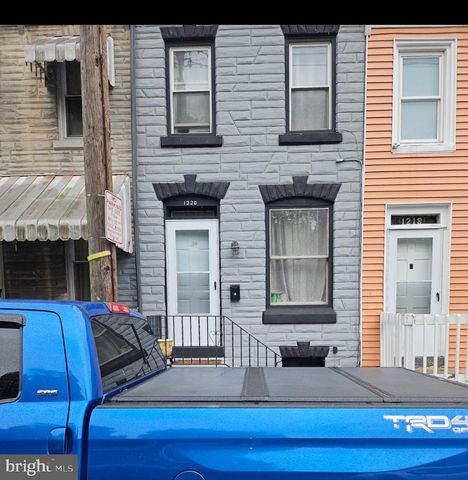 1220 MUHLENBERG ST, Reading, PA 19602