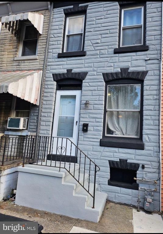 1220 MUHLENBERG ST, Reading, PA 19602