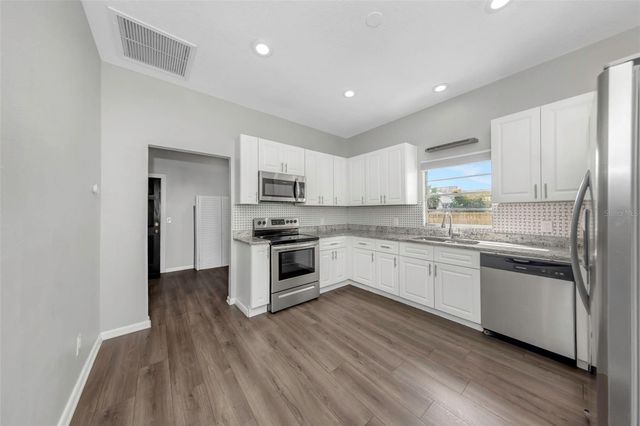 2613 N 21ST STREET, Tampa, FL 33605