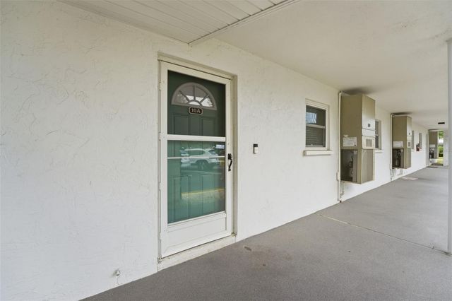 3900 ROXANE BOULEVARD 10A, Sarasota, FL 34235