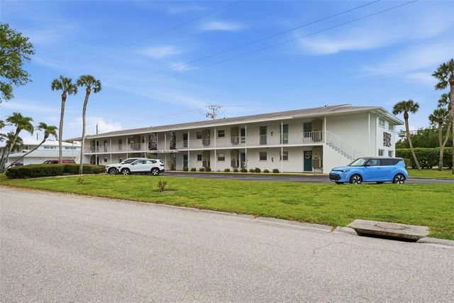 3900 ROXANE BOULEVARD 10A, Sarasota, FL 34235