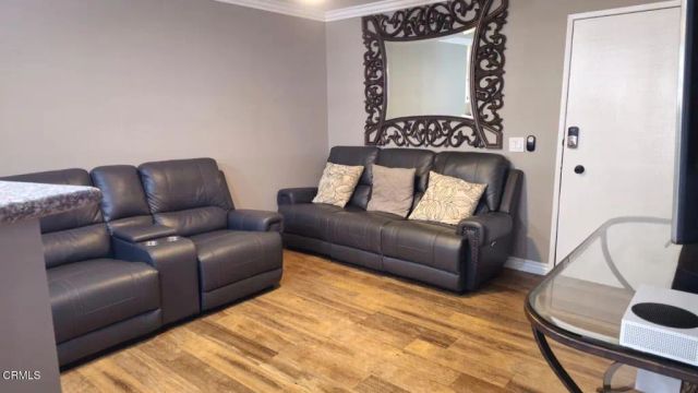 182 Calle De La Rosa 182, Camarillo, CA 93012