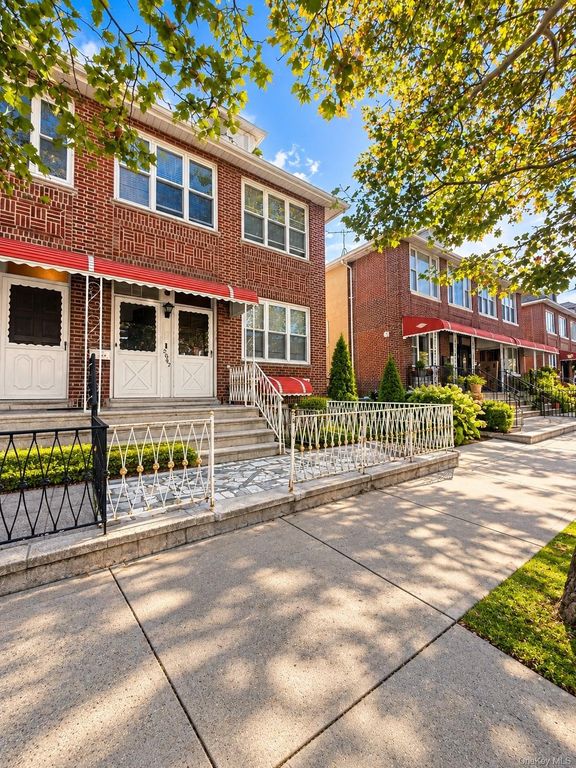 2062 60 Street, Brooklyn, NY 11204 — photo 2