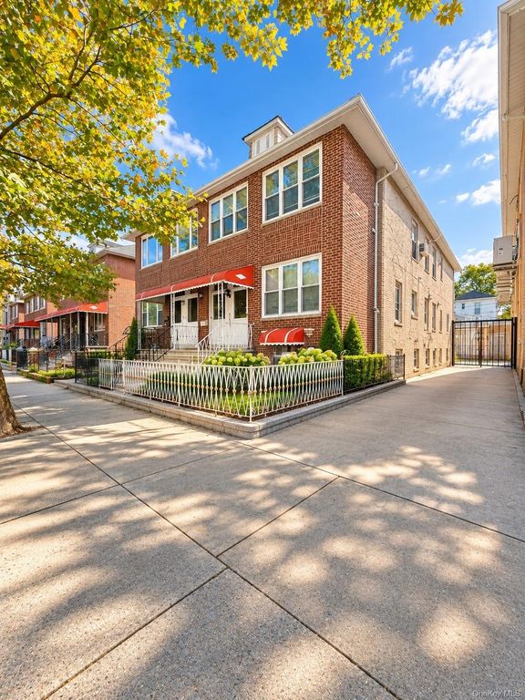 2062 60 Street, Brooklyn, NY 11204 — photo 3
