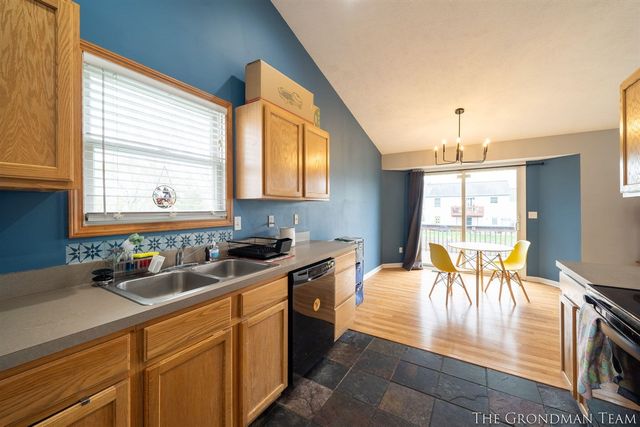 3076 Daybreak Lane, Holland, MI 49424