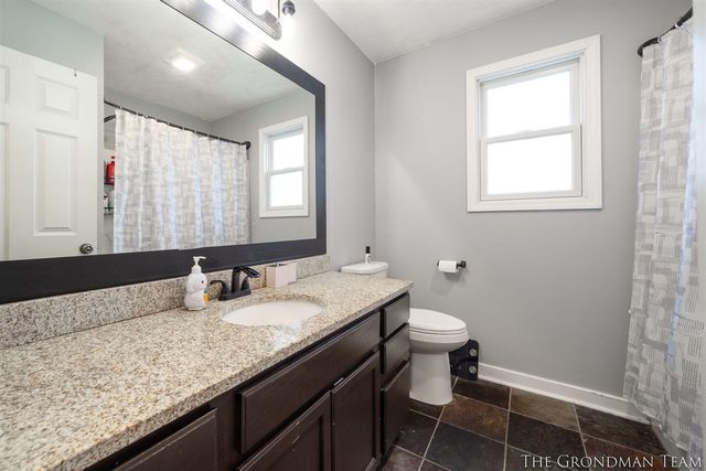 3076 Daybreak Lane, Holland, MI 49424