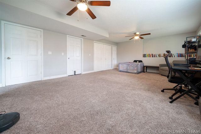 3076 Daybreak Lane, Holland, MI 49424