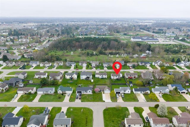 3076 Daybreak Lane, Holland, MI 49424