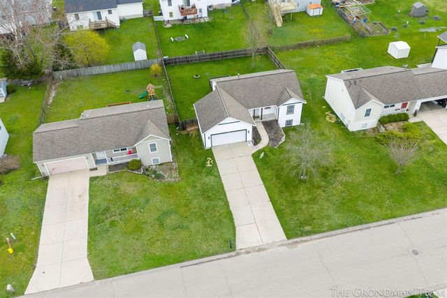 3076 Daybreak Lane, Holland, MI 49424
