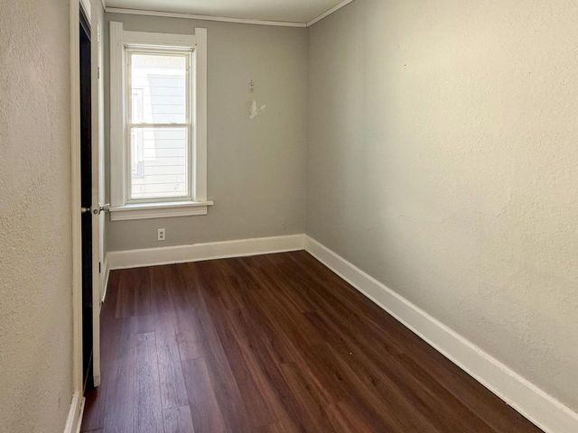 2346 N 18th STREET, Milwaukee, WI 53206