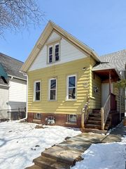 2346 N 18th STREET, Milwaukee, WI 53206